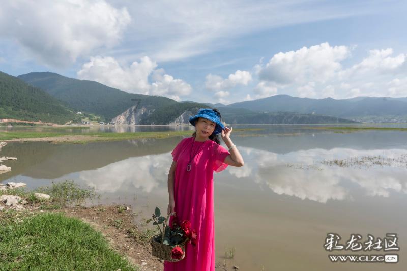 小宝贝打网球